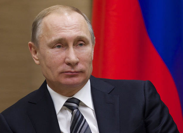 Vladimir Putin Rusiya müsəlmanlarına müraciət edib