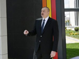 İlham Əliyev: “Azərbaycan həmişə üzüağ, alnıaçıq olub və pandemiya bunu bir daha təsdiqləyib” – MÜSAHİBƏ