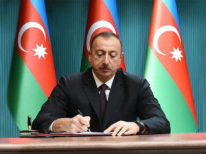 SON DƏQİQƏ! Prezident sərəncam imzaladı: Bu şəxslərin pensiyası artdı