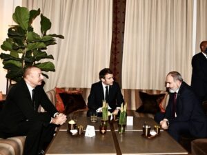 Fransa Prezidentinin təşəbbüsü ilə Brüsseldə Azərbaycan Prezidenti ilə Ermənistanın baş naziri arasında qeyri-formal görüş keçirilib (FOTO)