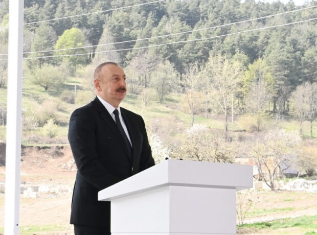 İlham Əliyev: “Ermənistan ordusu yoxdur”