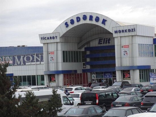 Sədərək Ticarət Mərkəzində YENİ QADAĞA Sədərək Ticarət Mərkəzində YENİ QADAĞA