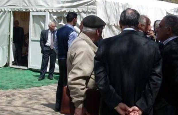 Mayın 31-dən sonra kütləvi yığıncaqların keçirilməsinə icazə verilə bilərmi? – AÇIQLAMA Mayın 31-dən sonra kütləvi yığıncaqların keçirilməsinə icazə verilə bilərmi? – AÇIQLAMA