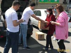 “Dəstək Olaq” İctimai Birliyi və Buta.ws saytı aztəminatlı ailələrə Ramazan sevinci yaşadıb – FOTOLAR