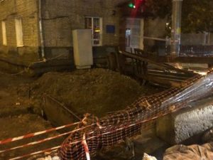 SON DƏQİQƏ: Azərbaycanda yaşayış binasında uçqun, dağıntılar altında QALANLAR VAR