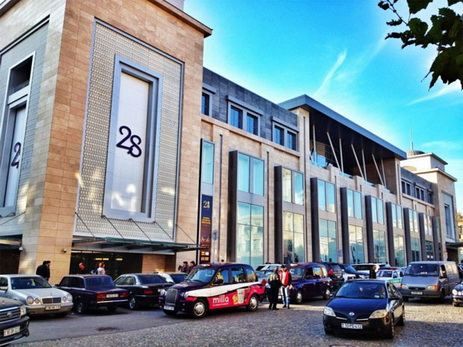 Bakıda “Mall”arın yeni iş qaydası – Bu şəxslərin girişi qadağandır Bakıda “Mall”arın yeni iş qaydası – Bu şəxslərin girişi qadağandır