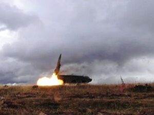 Ermənistan diplomatların səfərdə olduğu Bərdəni atəşə tutdu