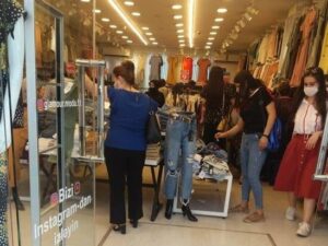 Bayram günlərində bu müəssisələrin fəaliyyətinə iczə verilə bilər?- AÇIQLAMA
