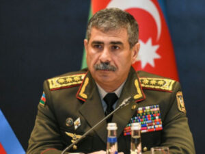 Müdafiə naziri Zakir Həsənov tapşırıq verdi