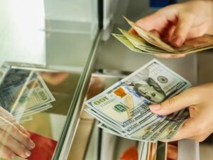 Mərkəzi Bankdan dollarla bağlı AÇIQLAMA