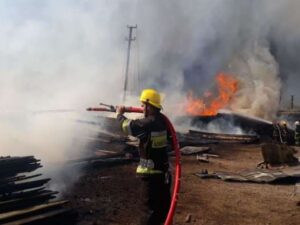 SON DƏQİQƏ! Güclü yanğın başladı: Azərbaycanda BAZAR YANIR – FOTO