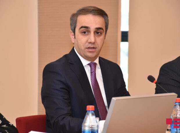 Vüsal Quliyev: “Son 10 ildə korrupsiyaya qarşı mübarizədə QHT-lər fəallıq nümayiş etdirib” Vüsal Quliyev: “Son 10 ildə korrupsiyaya qarşı mübarizədə QHT-lər fəallıq nümayiş etdirib”