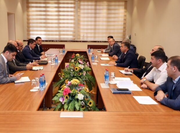 “Azəristiliktəchizat”la “Azəriqaz” arasında yeni razılıqlar əldə edilib “Azəristiliktəchizat”la “Azəriqaz” arasında yeni razılıqlar əldə edilib