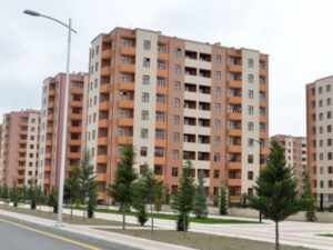 “Qaçqınkom”-un sifarişi ilə tikilmiş binalardakı mənzillərin satış qaydası müəyyənləşib