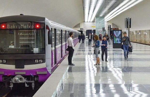 Bakı metrosunda İNSİDENT Bakı metrosunda İNSİDENT
