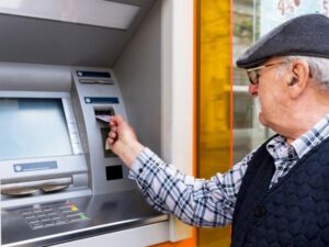 Pensiyalar bu tarixdə ödəniləcək