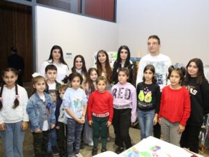 Leyla Əliyeva DOST İnklüziv İnkişaf və Yaradıcılıq Mərkəzində olub