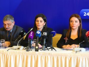 PA əməkdaşı: Sosial mediada layihələrin nəticələri müsbət qiymətləndirilib
