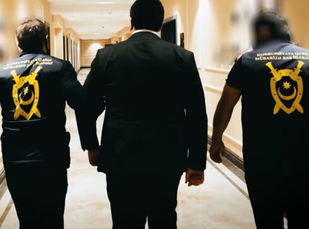 Prokurorluq Dövlət Gömrük Komitəsində əməliyyat keçirir Prokurorluq Dövlət Gömrük Komitəsində əməliyyat keçirir