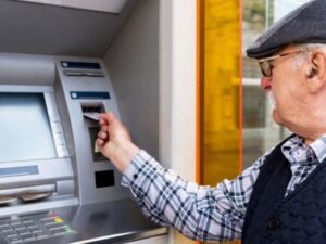 Sosial müavinətlər və təqaüdlər bu tarixdə tam ödəniləcək