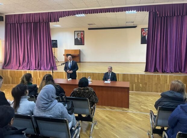 Nəsimi rayonunda fevral ayı ərzində səyyar qəbullar və sakinlərlə görüşlər diqqət mərkəzində saxlanmışdır Nəsimi rayonunda fevral ayı ərzində səyyar qəbullar və sakinlərlə görüşlər diqqət mərkəzində saxlanmışdır