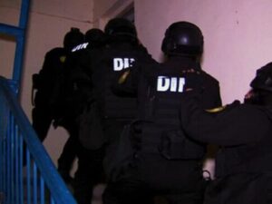 Polis əməliyyat keçirdi