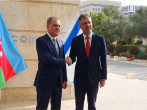 Ceyhun Bayramov israilli həmkarı ilə görüşüb