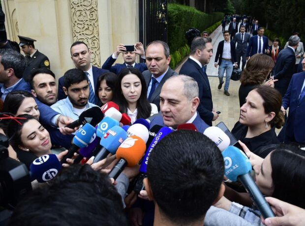 Tahir Budaqov: Heydər Əliyev ideyaları Azərbaycanın milli-mənəvi sərvətidir Tahir Budaqov: Heydər Əliyev ideyaları Azərbaycanın milli-mənəvi sərvətidir