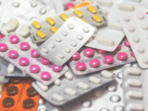 DİQQƏT! Azərbaycanda bu dərmanların satışı QADAĞAN EDİLDİ!