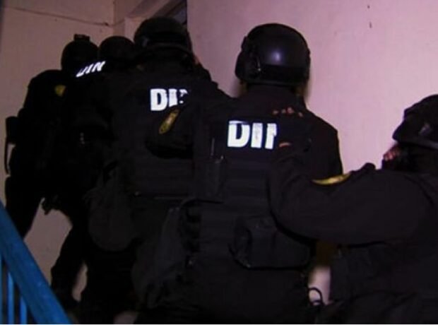 Polis dağlarda əməliyyat keçirdi – Silahlı şəxslər saxlanıldı – Şok görüntülər Polis dağlarda əməliyyat keçirdi – Silahlı şəxslər saxlanıldı – Şok görüntülər