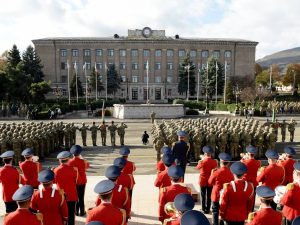 İlham Əliyev və Mehriban Əliyeva Xankəndidə Zəfər paradında iştirak ediblər