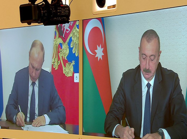 Ermənistanın kapitulyasiya aktını imzalamasından üç il ötür Ermənistanın kapitulyasiya aktını imzalamasından üç il ötür