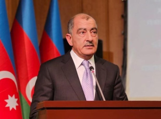 Ulu Öndərin ideyalarını və milli əmanətlərini yaşatmaq üçün var gücümüzlə çalışmalıyıq Ulu Öndərin ideyalarını və milli əmanətlərini yaşatmaq üçün var gücümüzlə çalışmalıyıq