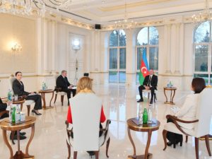 İlham Əliyev yerli televiziya kanallarına müsahibə verib
