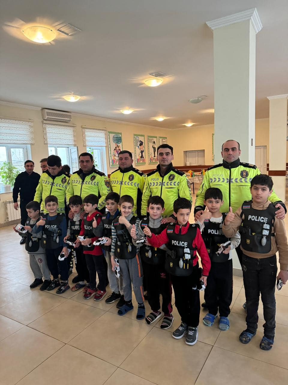 Xüsusi qayğıya ehtiyacı olan uşaqların bayram sevinci