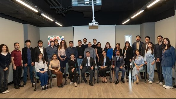 “Talassemiyasız həyat naminə” layihəsi çərçivəsində gənclər ilə görüş keçirilib